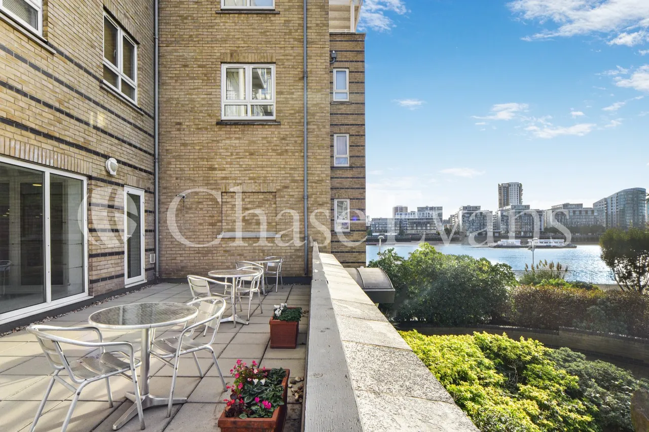 St Davids Square, Isle Of Dogs, E14, photo 23