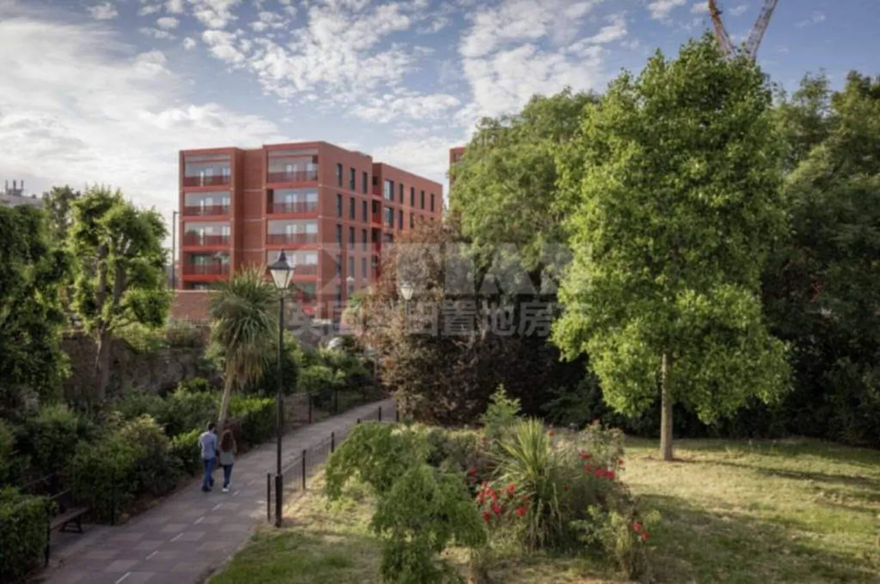 Civic Avenue, W6, photo 11