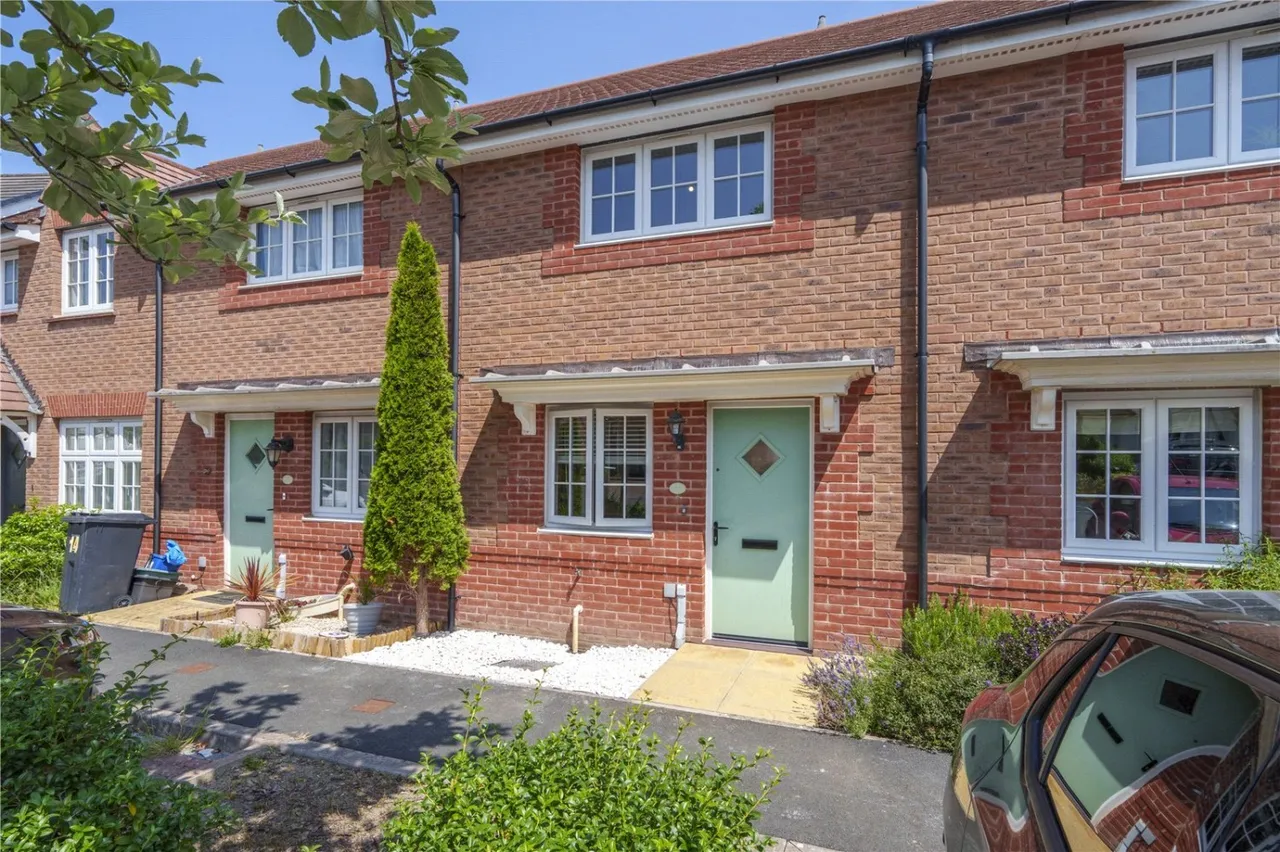 2 bed house to rent, Clover Way, Newton Abbot, TQ12