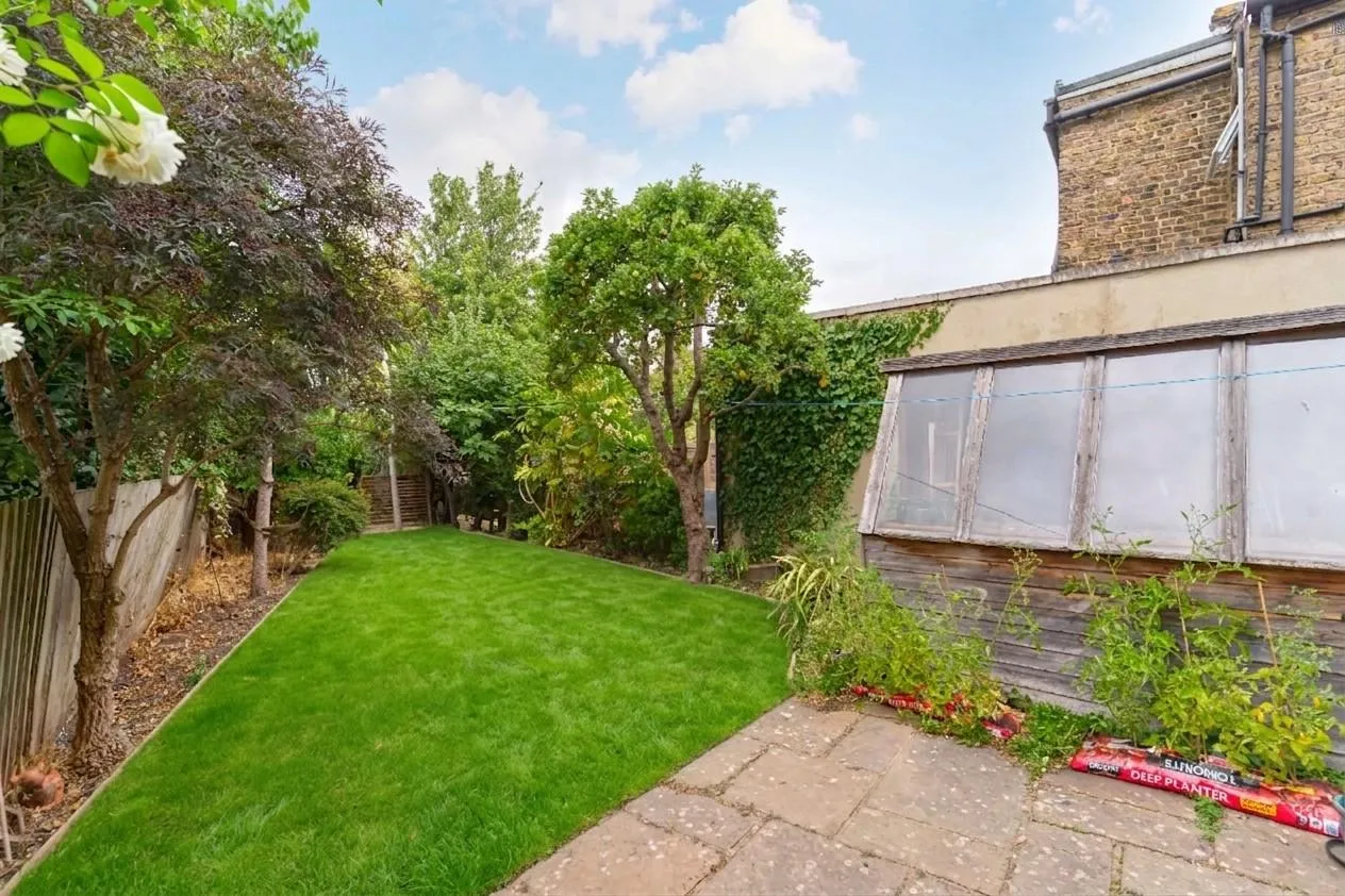 Dunstans Road, London, SE22, photo 22