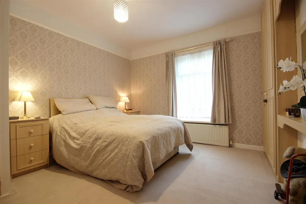 Cross Street, Great Hatfield, photo 7