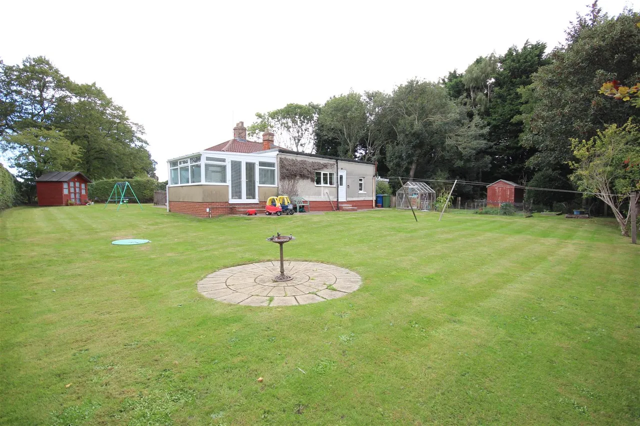 Cross Street, Great Hatfield, photo 2