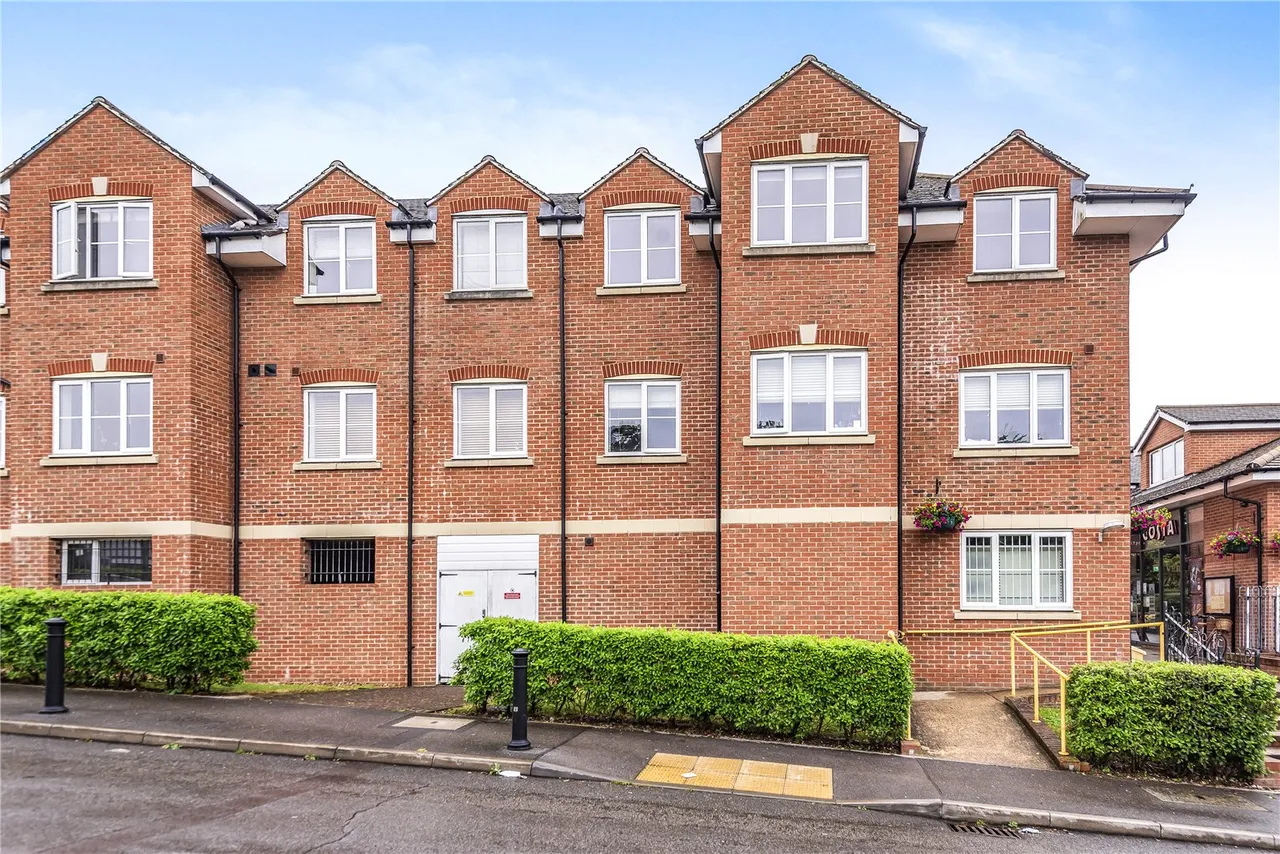 Bells Hill Green, Stoke Poges, SL2, photo 11