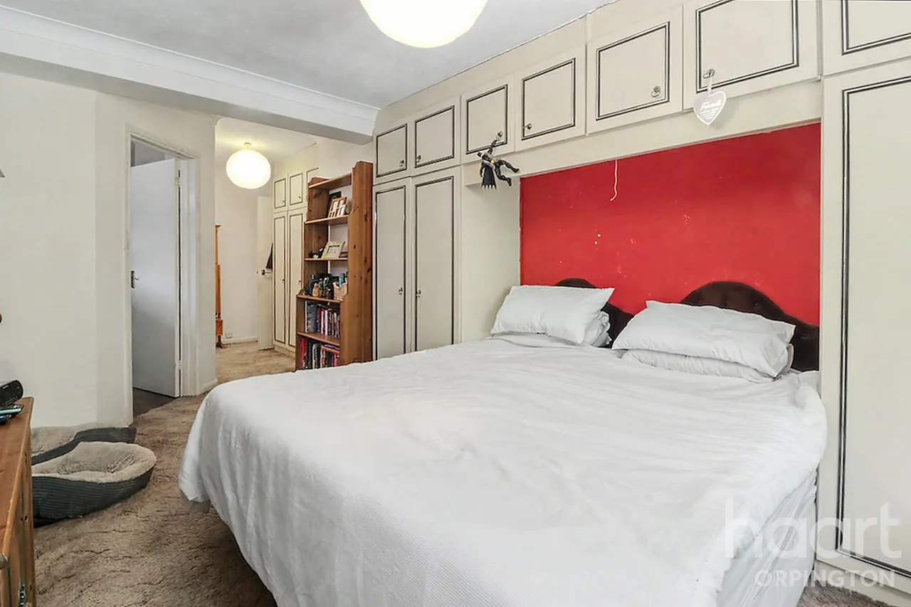 St Aubyns Gardens, Orpington, BR6, photo 11
