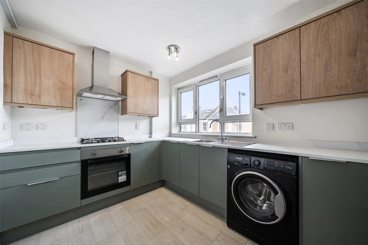 Vestry Road, SE5, photo 13