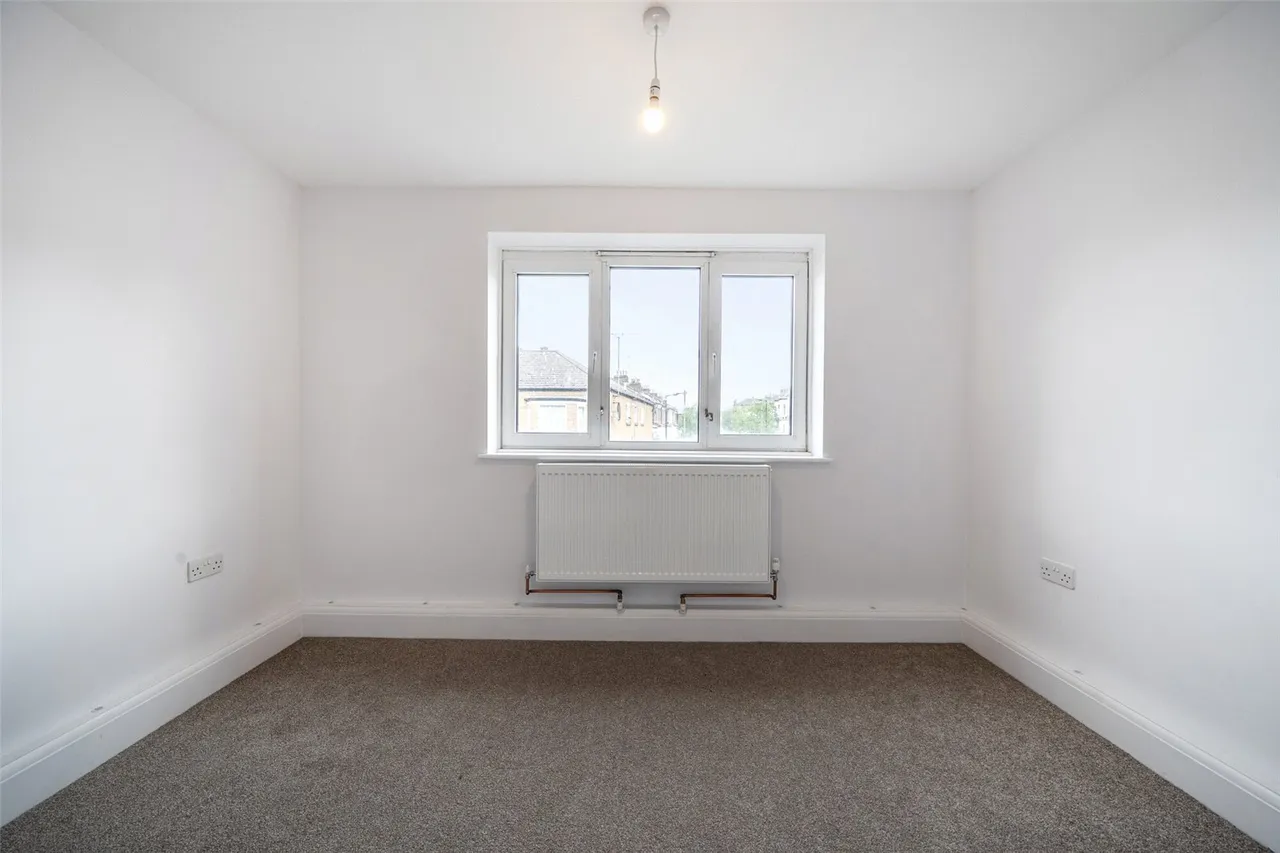 Vestry Road, SE5, photo 17