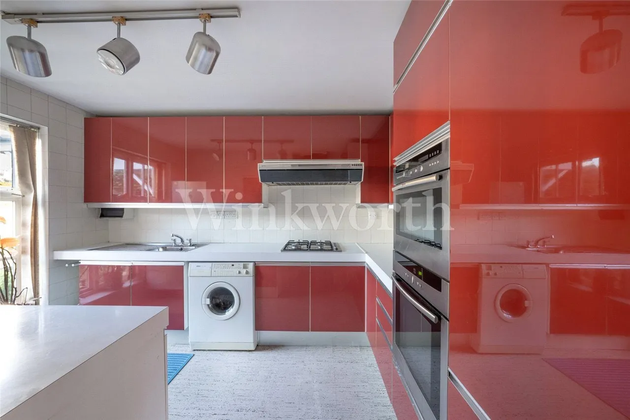 Sheridan Walk, London, NW11, photo 3
