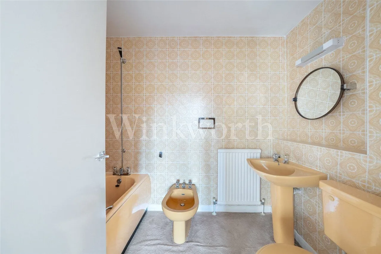 Sheridan Walk, London, NW11, photo 12