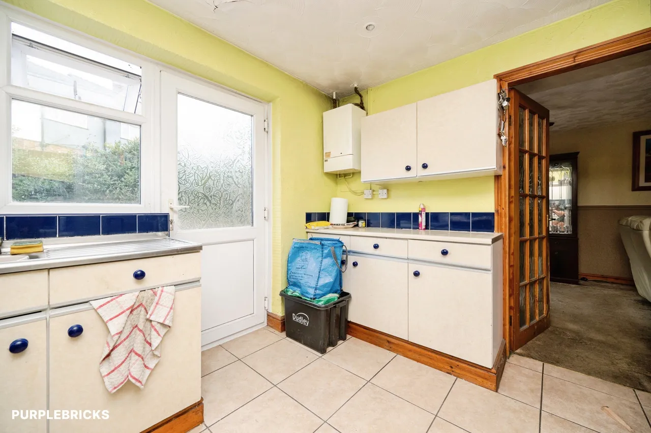 Farmcroft Road, Stourbridge, DY9, photo 2