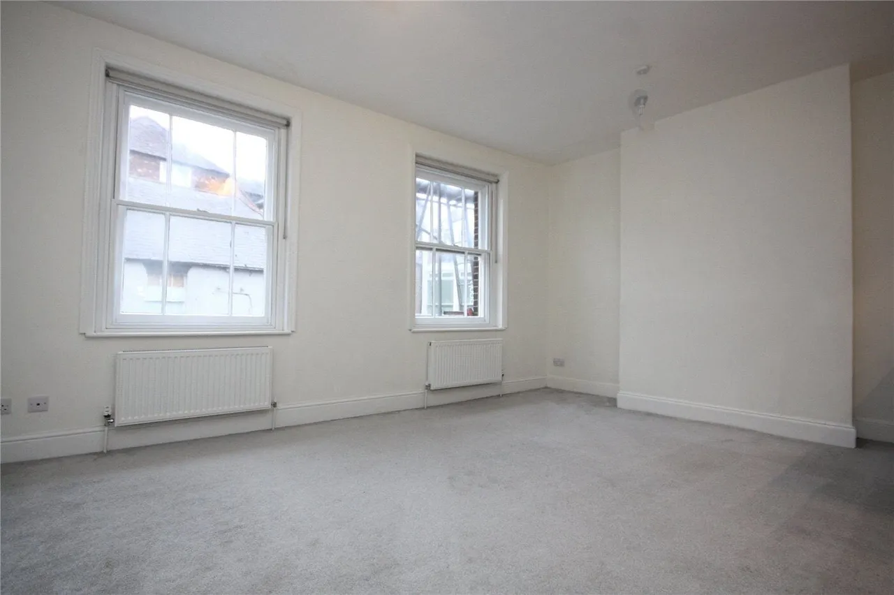 High Street, Poole, BH15, photo 2