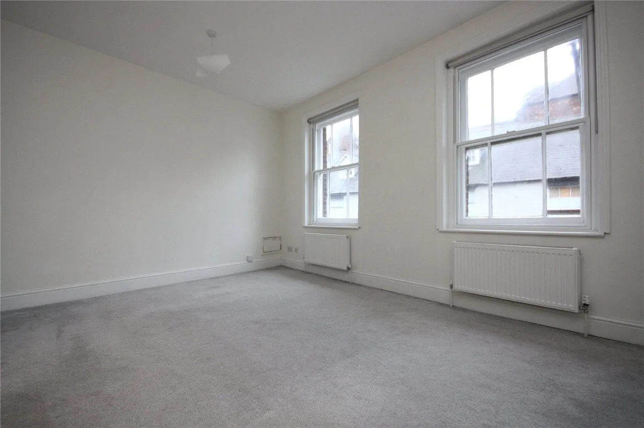 High Street, Poole, BH15, photo 3