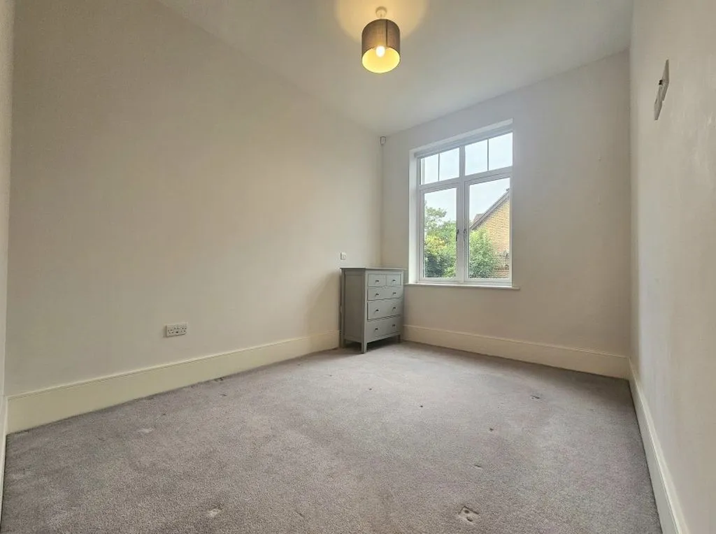 Russell Hill, Purley, CR8, photo 3