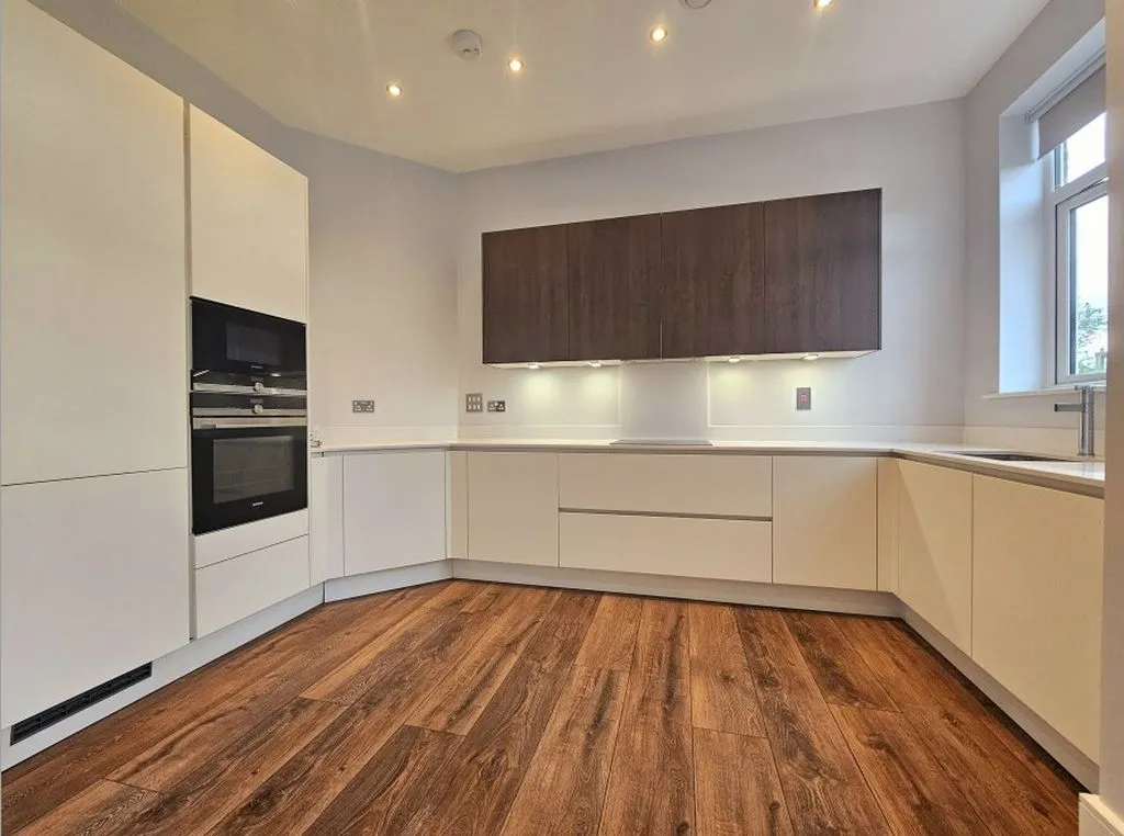 Russell Hill, Purley, CR8, photo 8