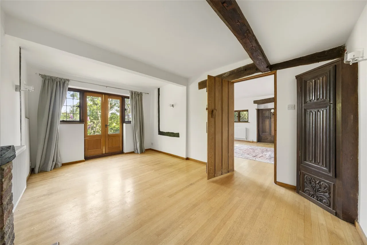 Esher Place Avenue, Esher, Surrey, KT10, photo 7