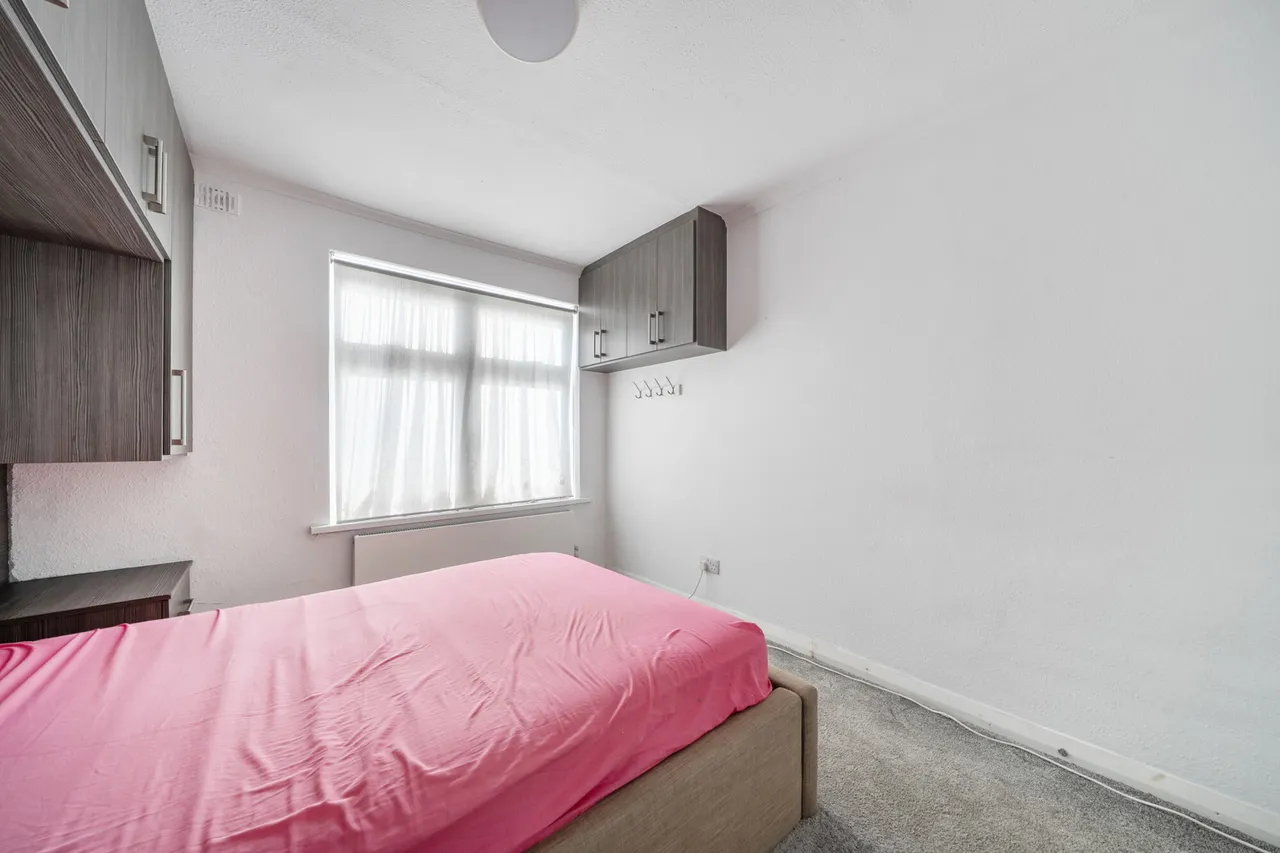 Dairy Mews, WD18, photo 12