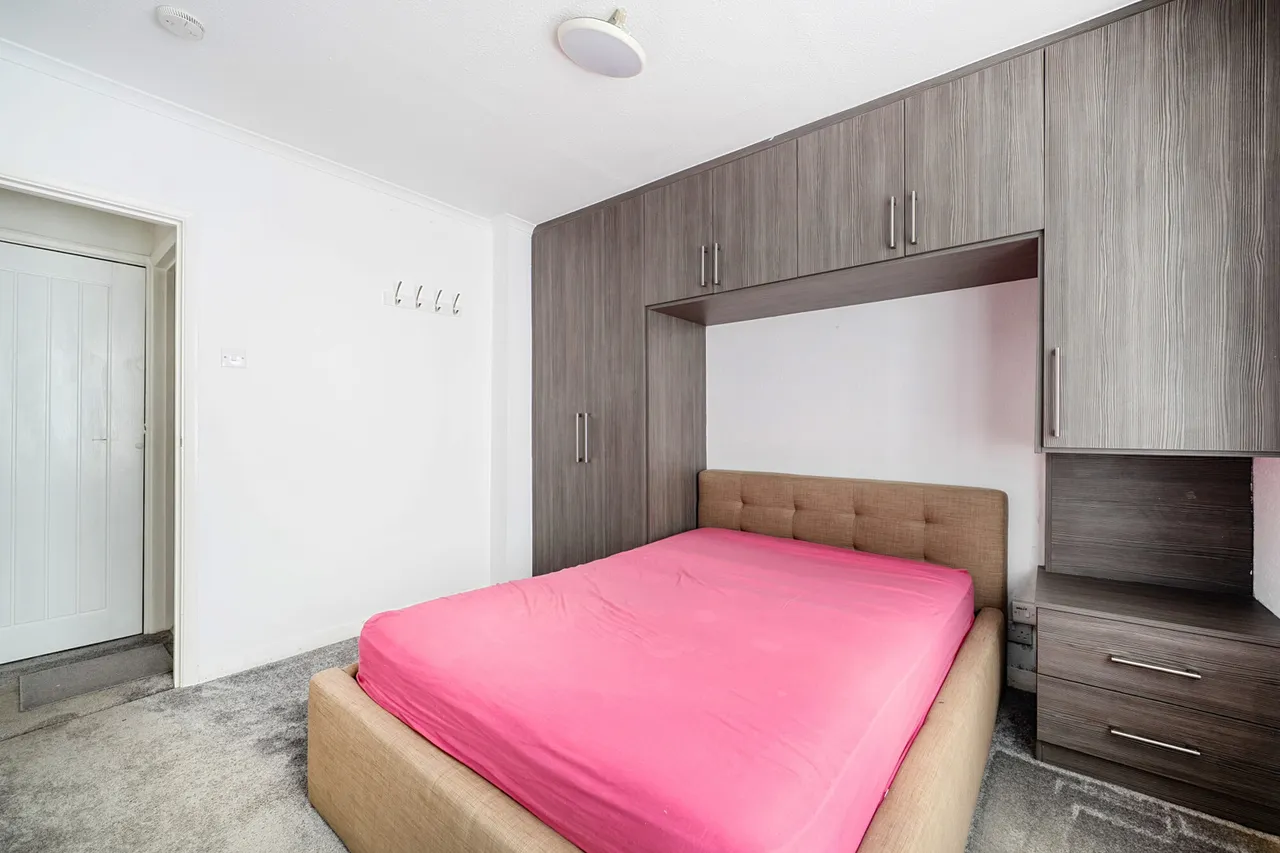 Dairy Mews, WD18, photo 11