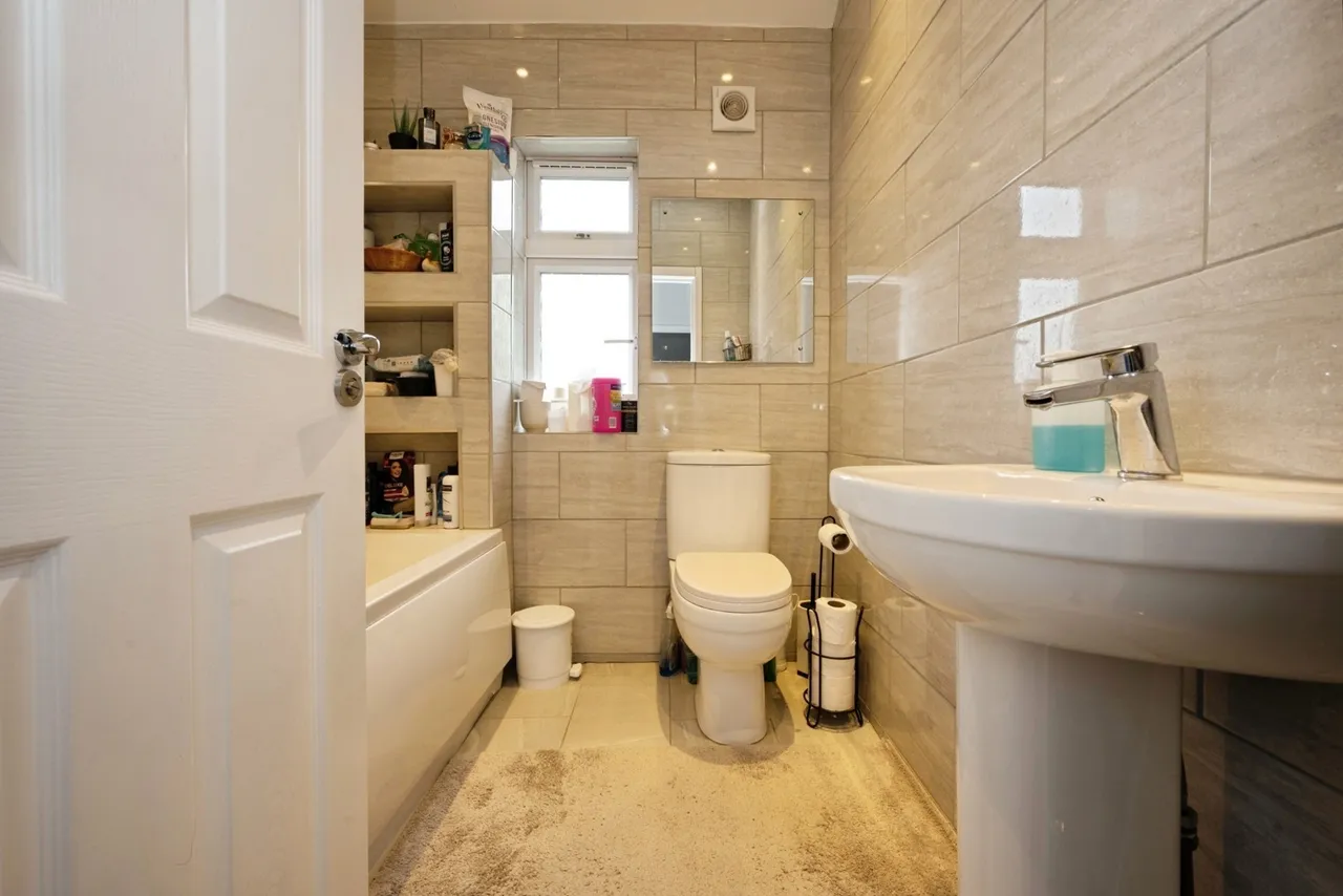 Trafford Road, Rushden, NN10, photo 8