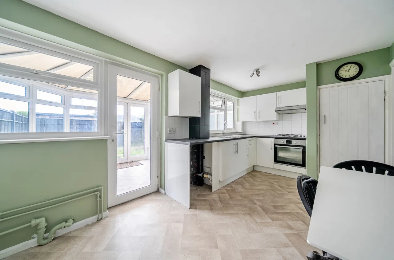 St. James Way, Portchester, PO16, photo 9