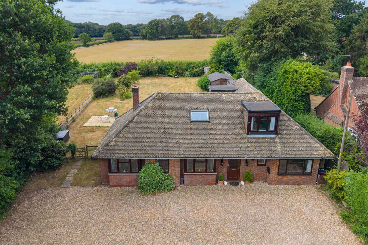 Morgans Orchard Jenkins Lane, St. Leonards, HP23, photo 4