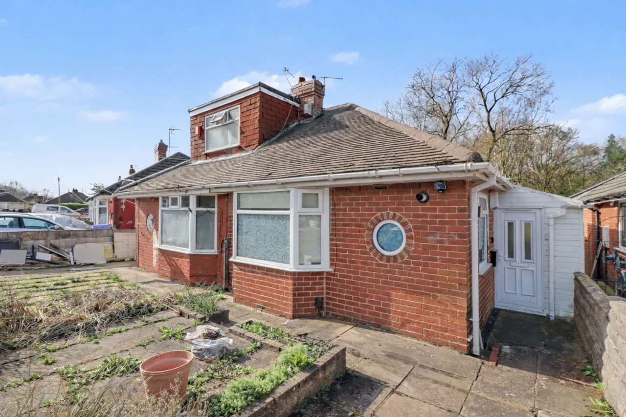 Parkhead Drive, Stoke-On-Trent, photo 9