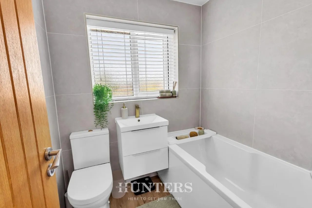 Barratt Gardens, Middleton, M24, photo 21