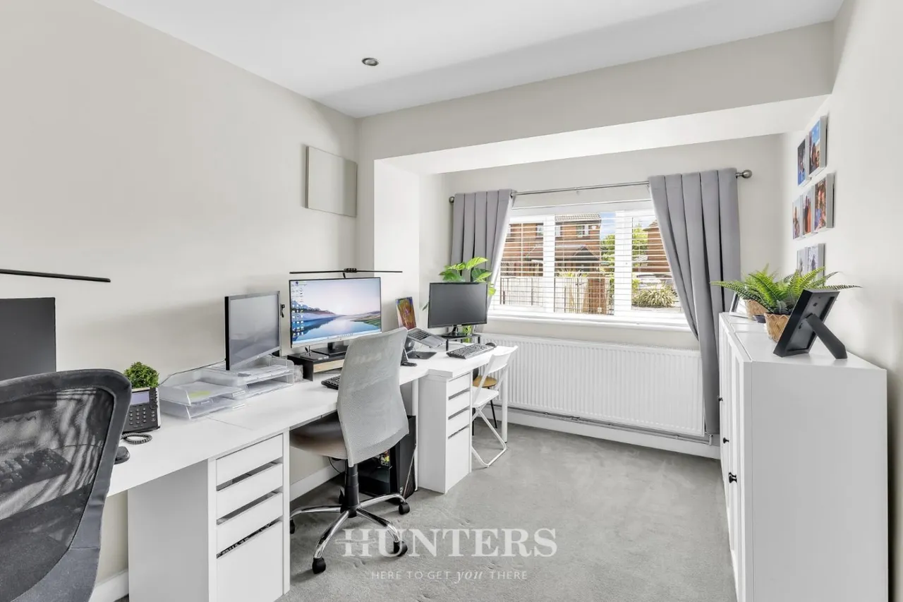 Barratt Gardens, Middleton, M24, photo 13