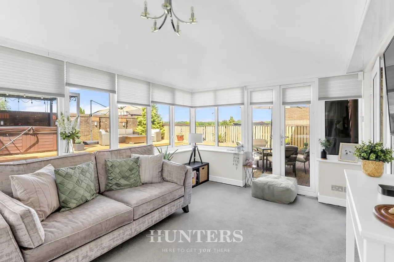 Barratt Gardens, Middleton, M24, photo 11
