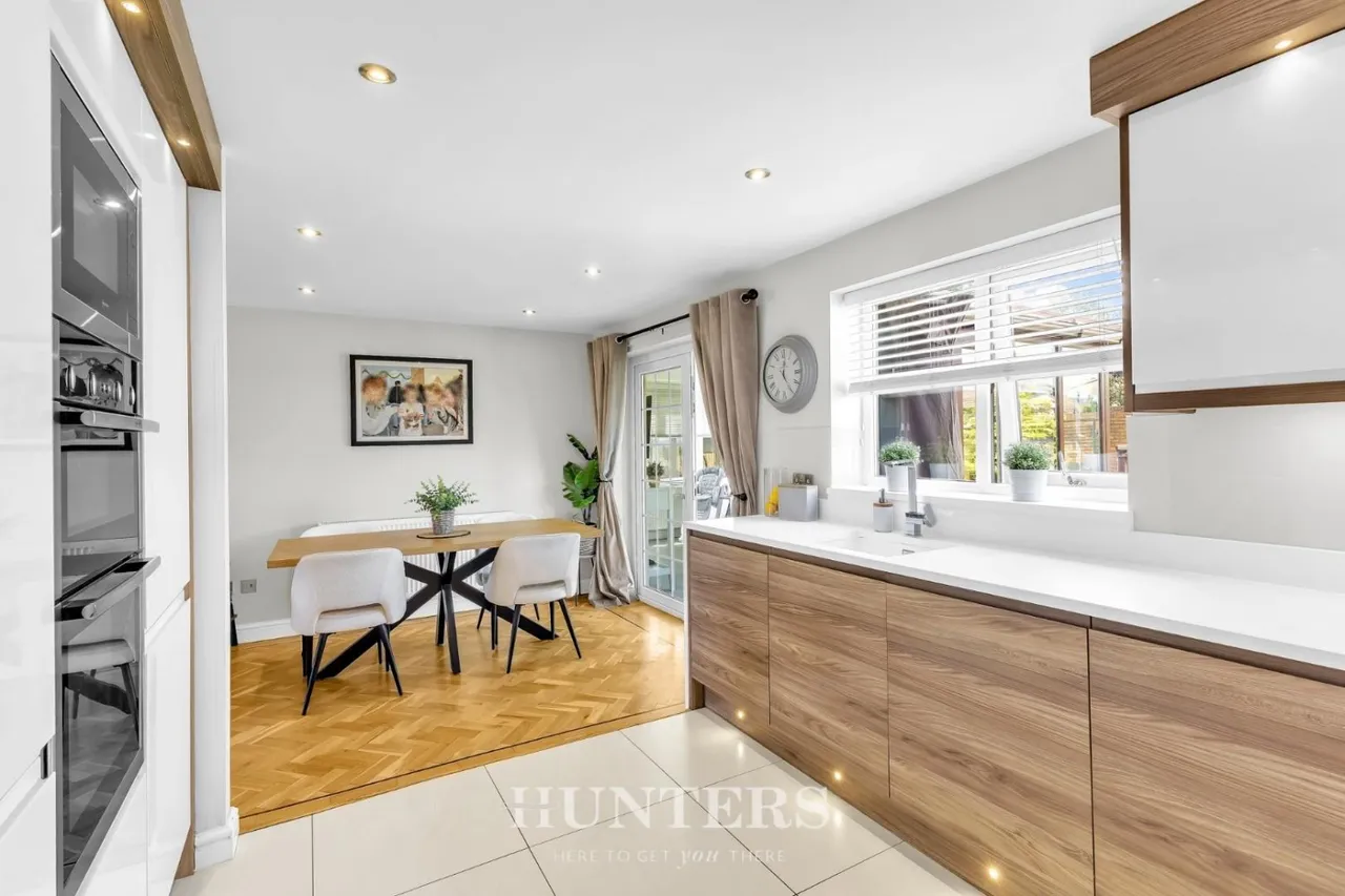 Barratt Gardens, Middleton, M24, photo 8