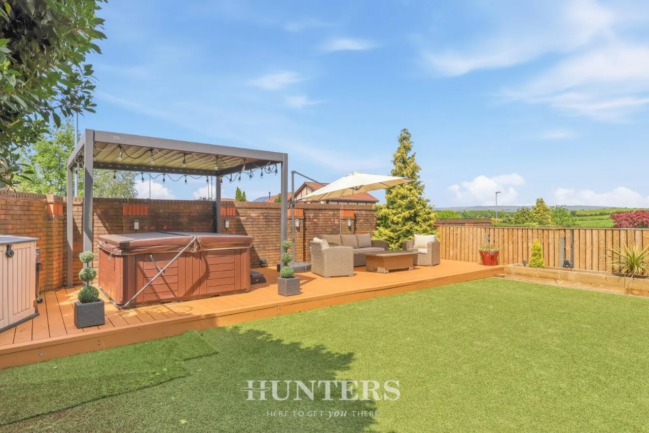 Barratt Gardens, Middleton, M24, photo 27