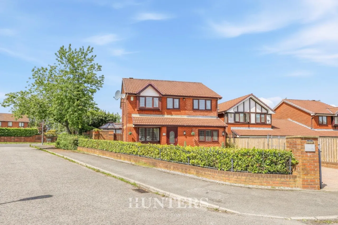 Barratt Gardens, Middleton, M24, photo 29
