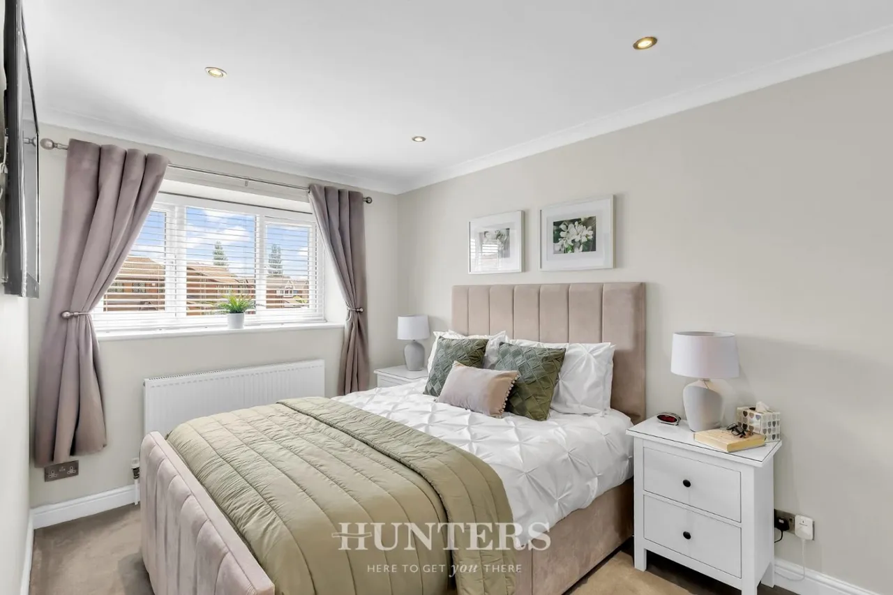 Barratt Gardens, Middleton, M24, photo 14