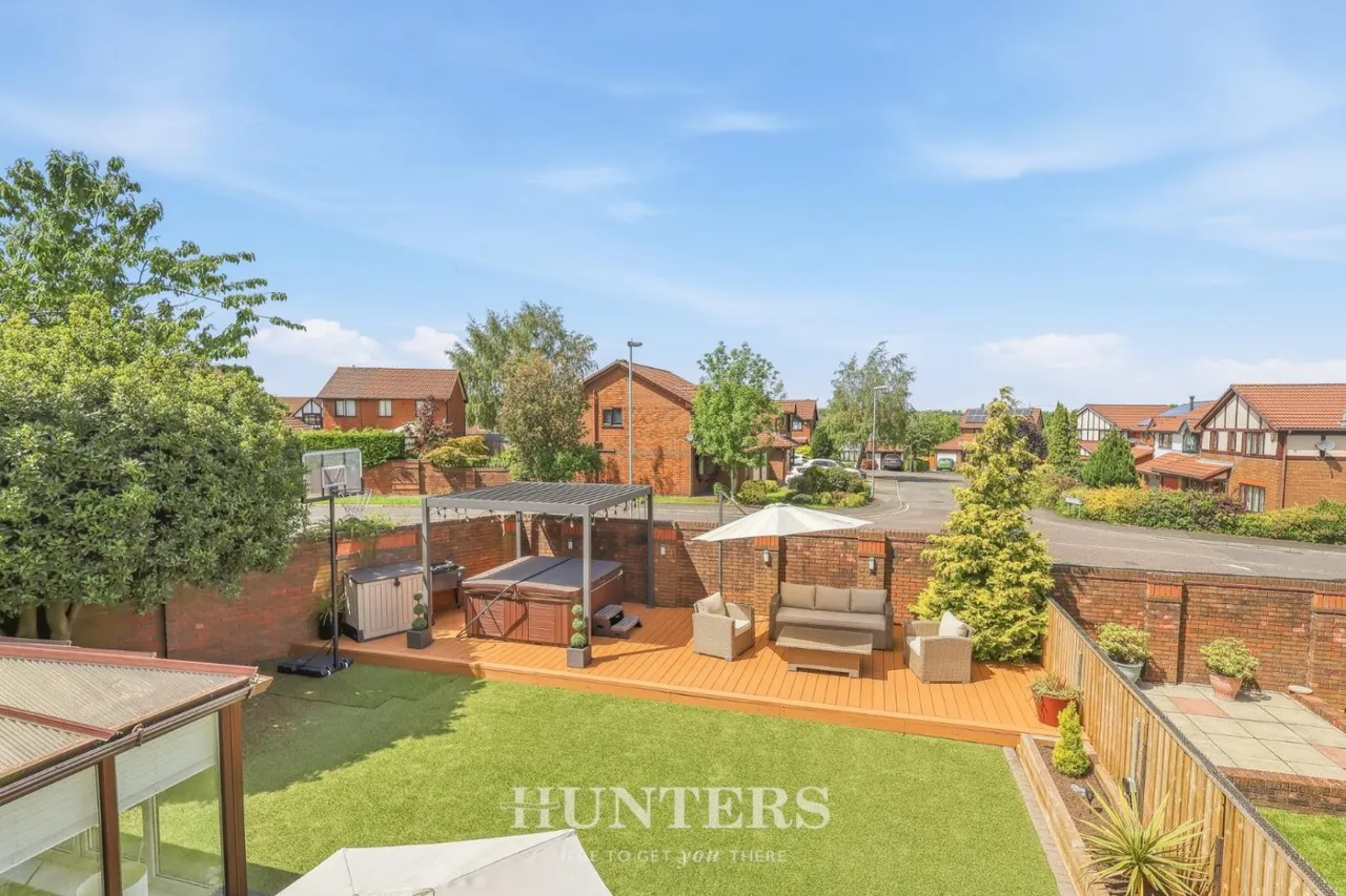 Barratt Gardens, Middleton, M24, photo 24