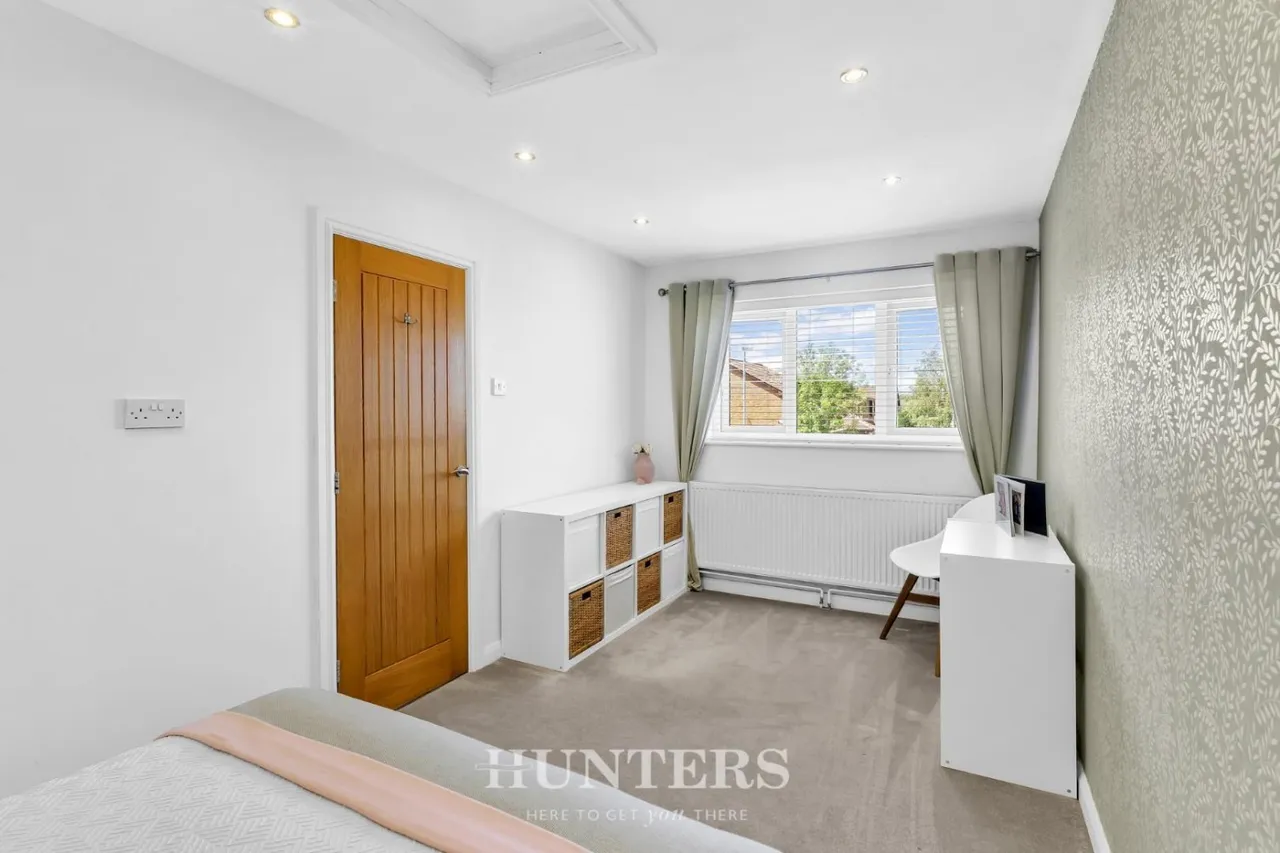Barratt Gardens, Middleton, M24, photo 19