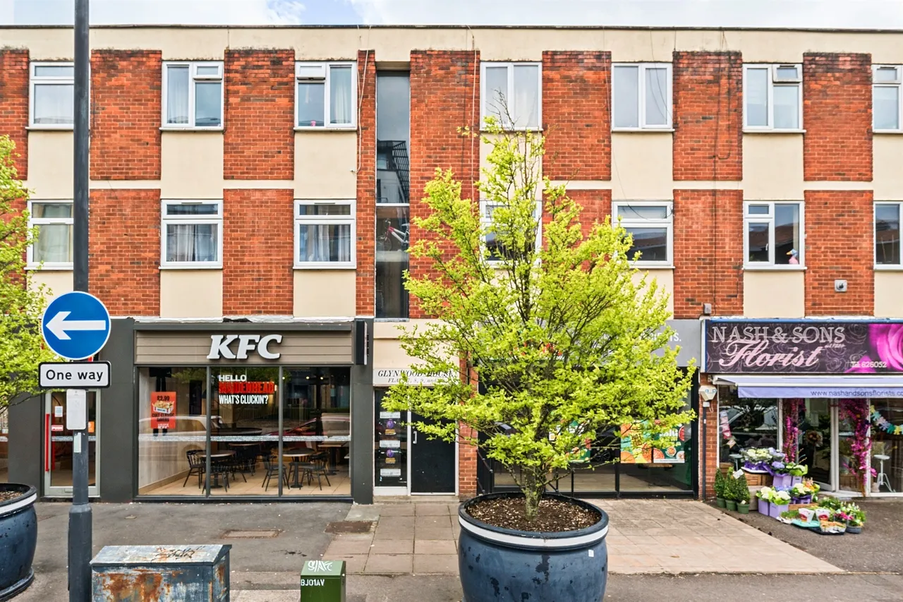 Bridge Avenue, Maidenhead, SL6, photo 2