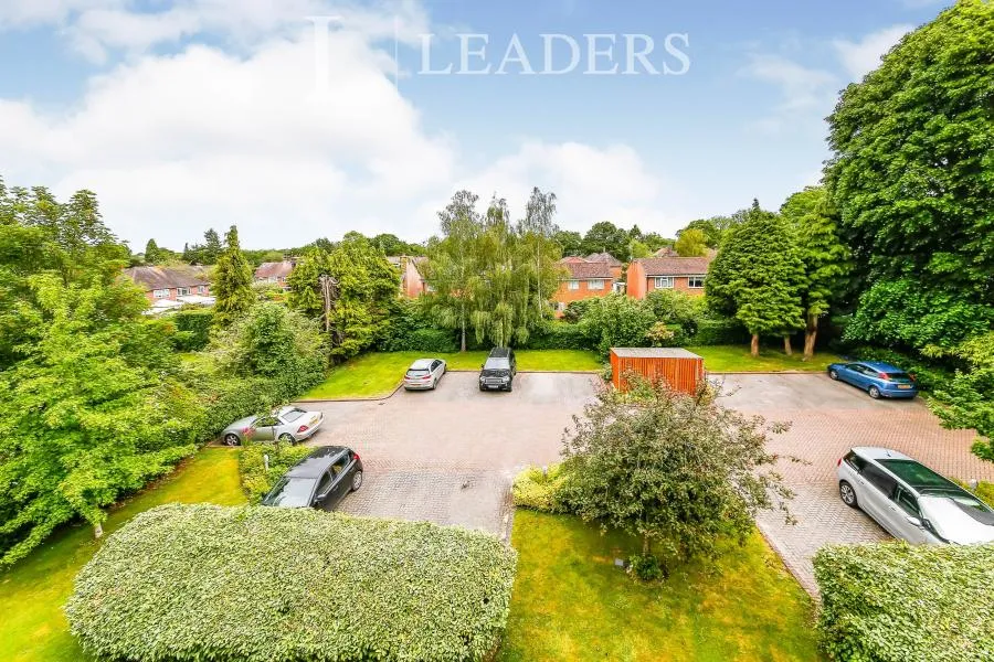 London Road, East Grinstead, RH19, photo 10