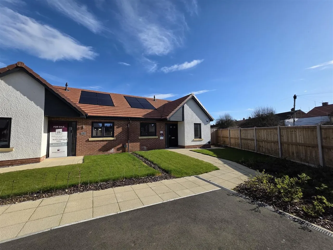 2 bed house for sale — Heather Pastures Eastfield, Scarborough YO11 3YH