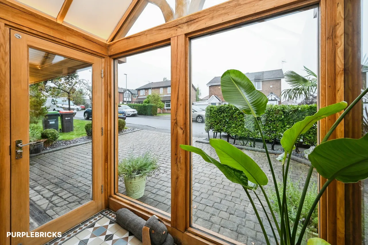 Dovedale Avenue, Sutton-In-Ashfield, NG17, photo 12