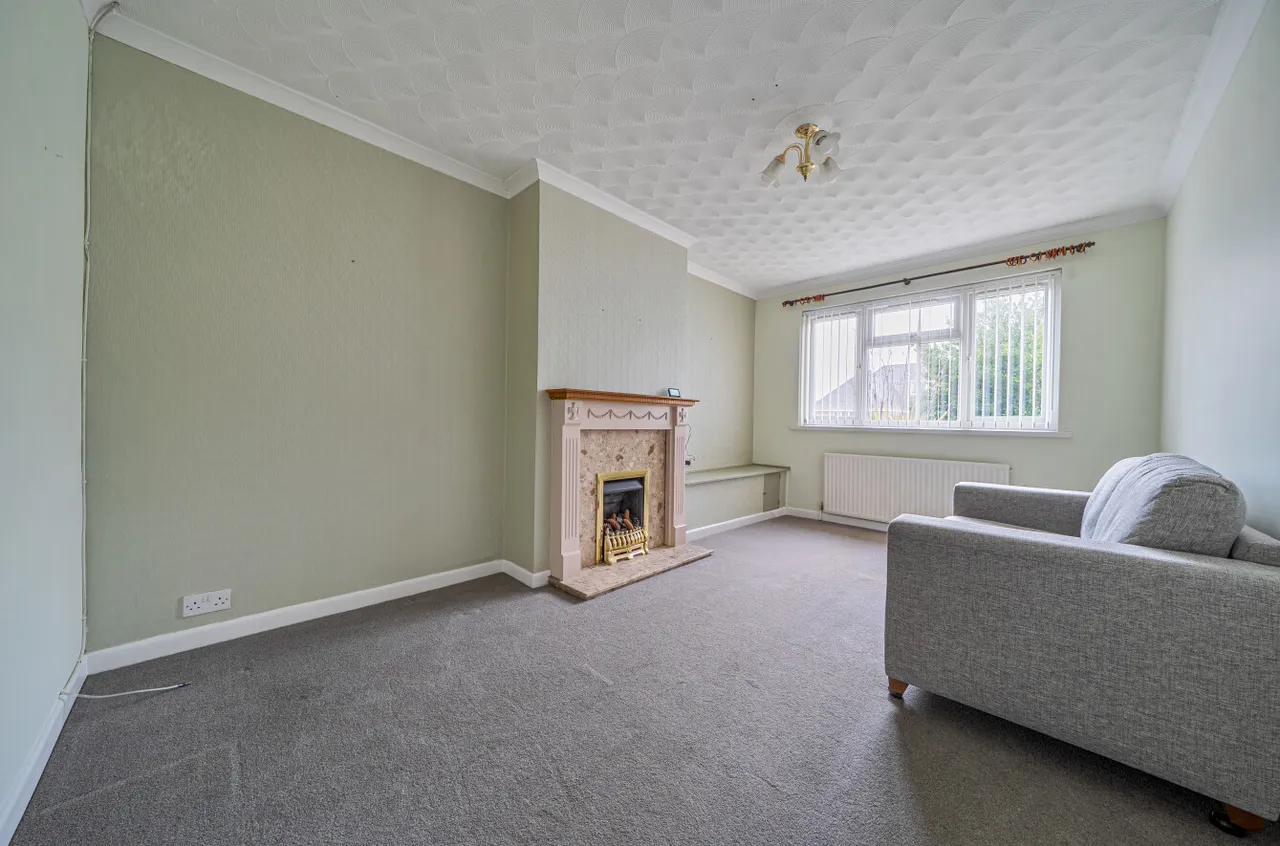 Hunts Pond Road, Park Gate, SO31, photo 4