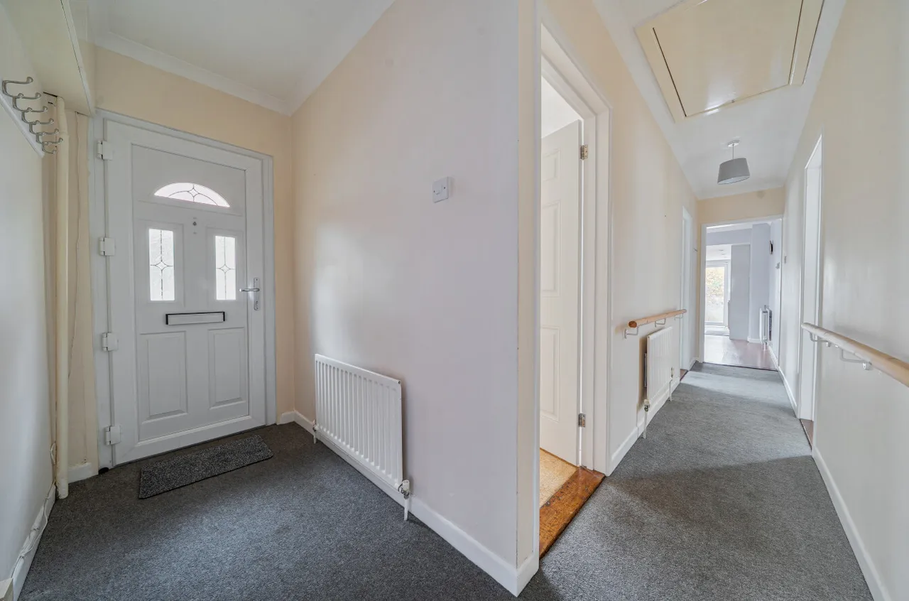 Hunts Pond Road, Park Gate, SO31, photo 8