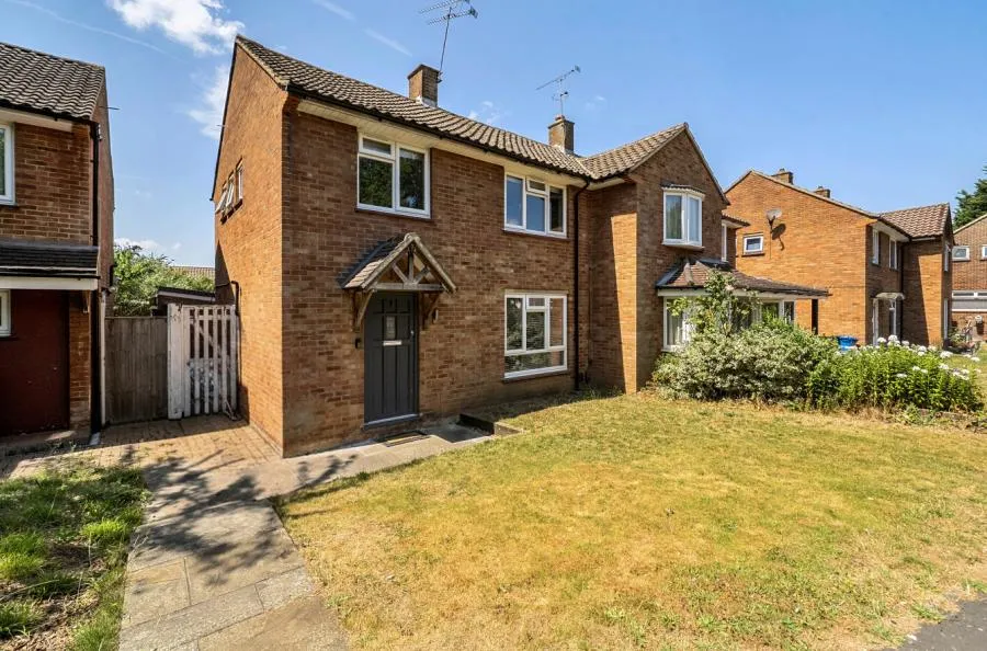 3 bed house for sale, Parkland Drive, Bracknell, RG12