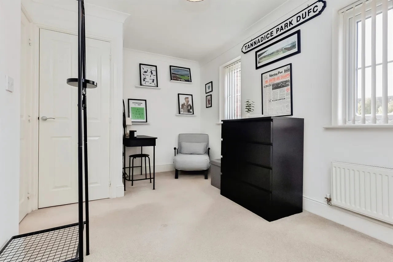 David Hobbs Rise, Market Harborough, LE16, photo 13