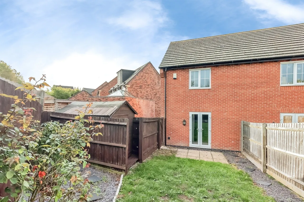 David Hobbs Rise, Market Harborough, LE16, photo 22