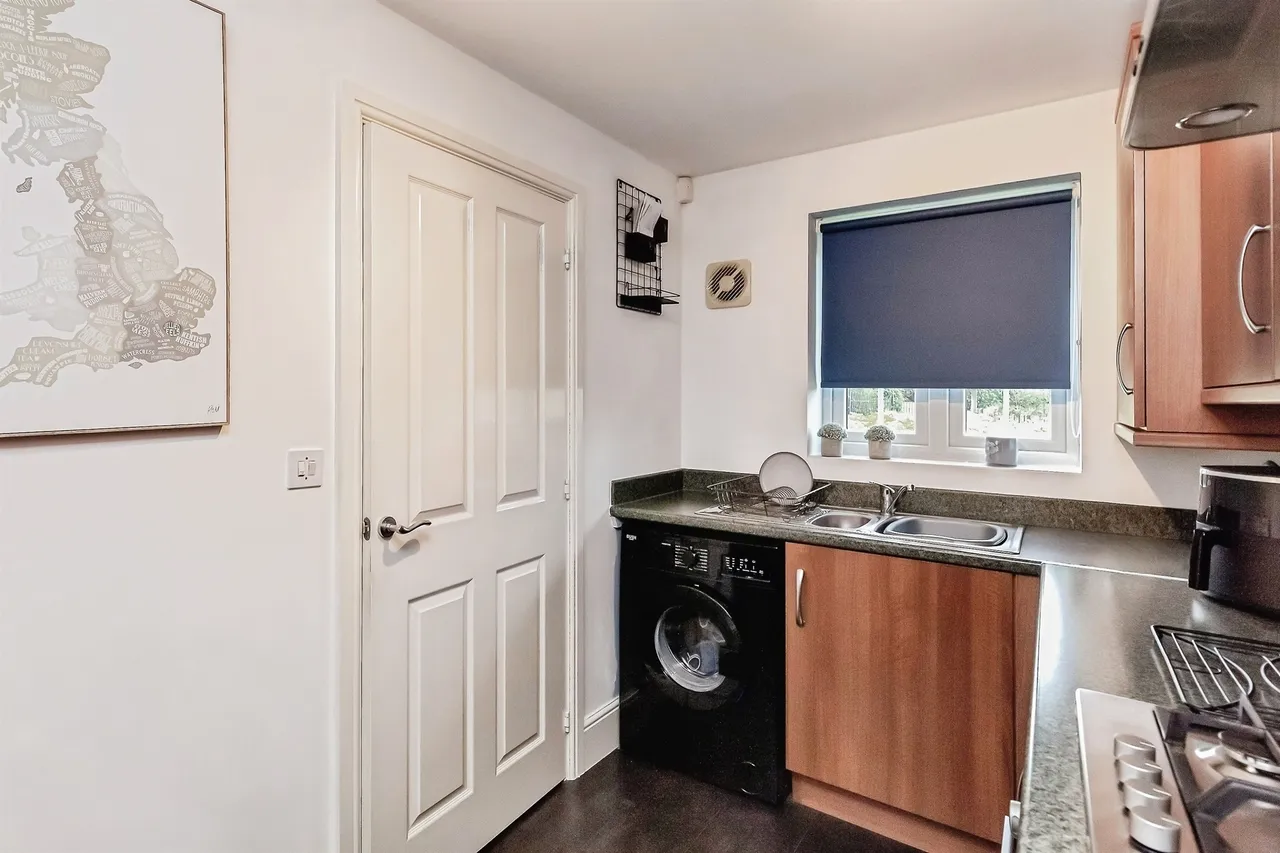 David Hobbs Rise, Market Harborough, LE16, photo 7