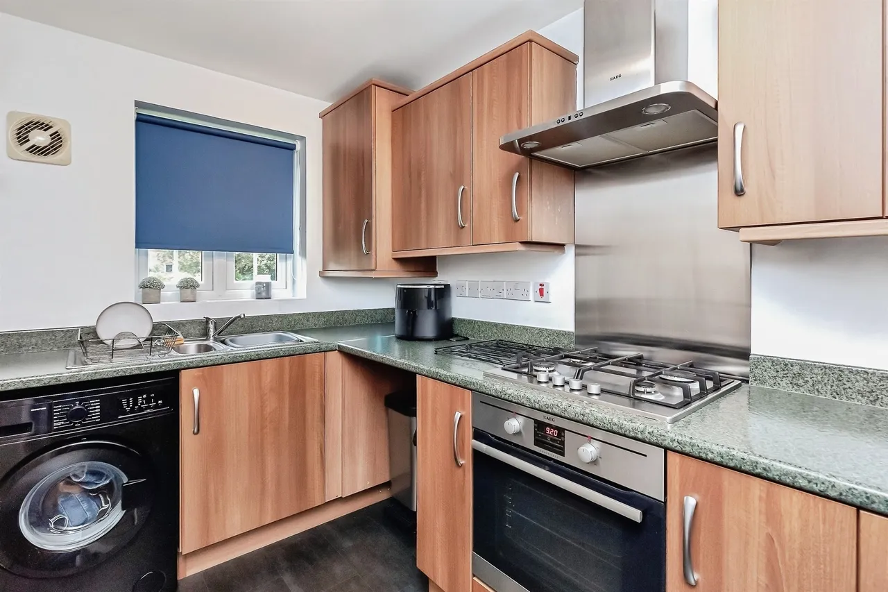 David Hobbs Rise, Market Harborough, LE16, photo 4