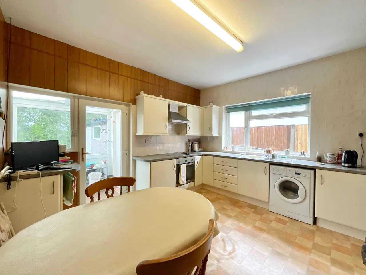 Weston Lane, Basford, CW2, photo 7