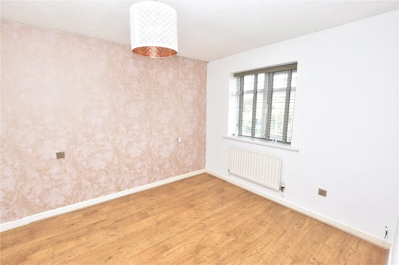 Greenbank Close, Whitwood, WF10, photo 19