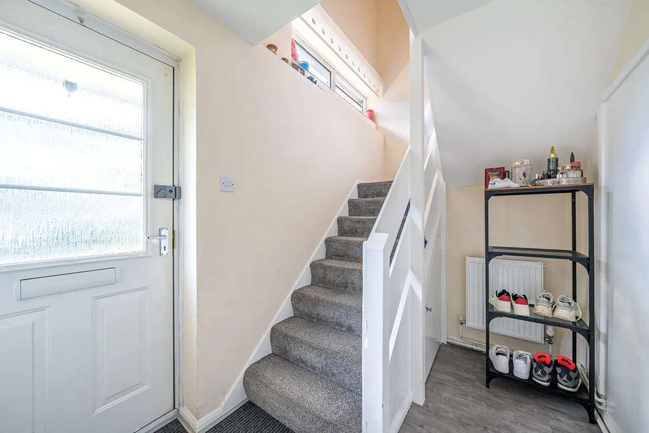 Trenchard Close, Stanmore, HA7, photo 11