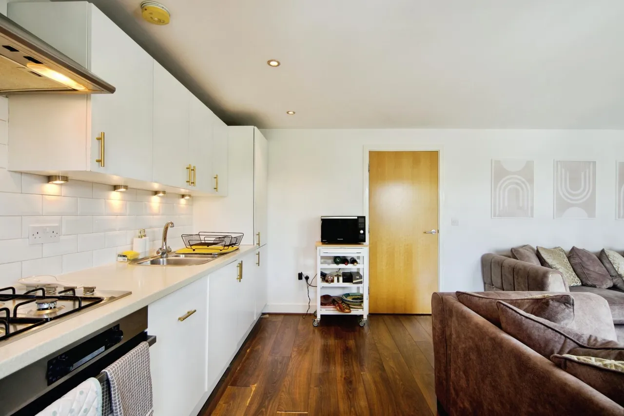 Louisa Oakes Close, London, E4, photo 5