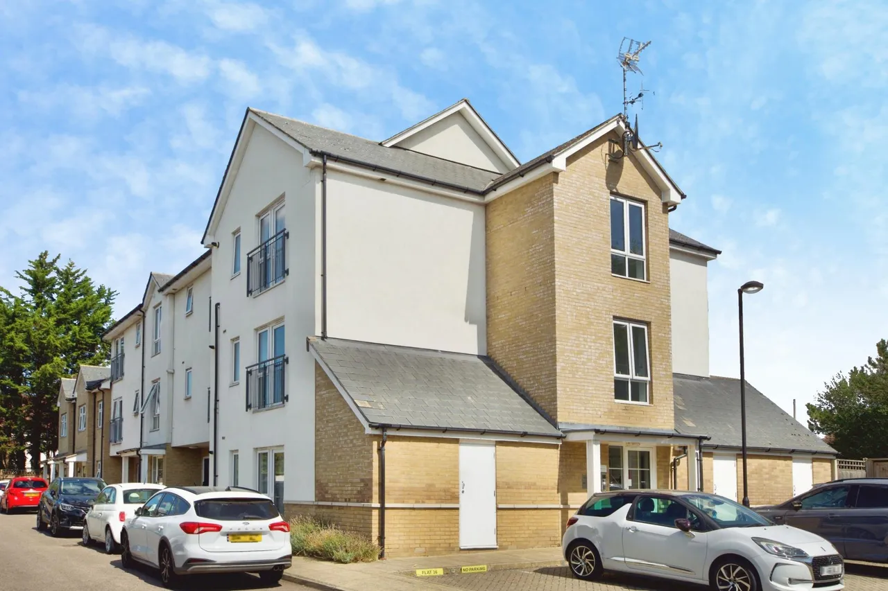 Louisa Oakes Close, London, E4, photo 4