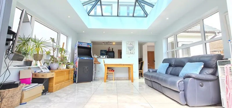 Louis Drive West, Rayleigh, Essex, SS6 9DZ, photo 2
